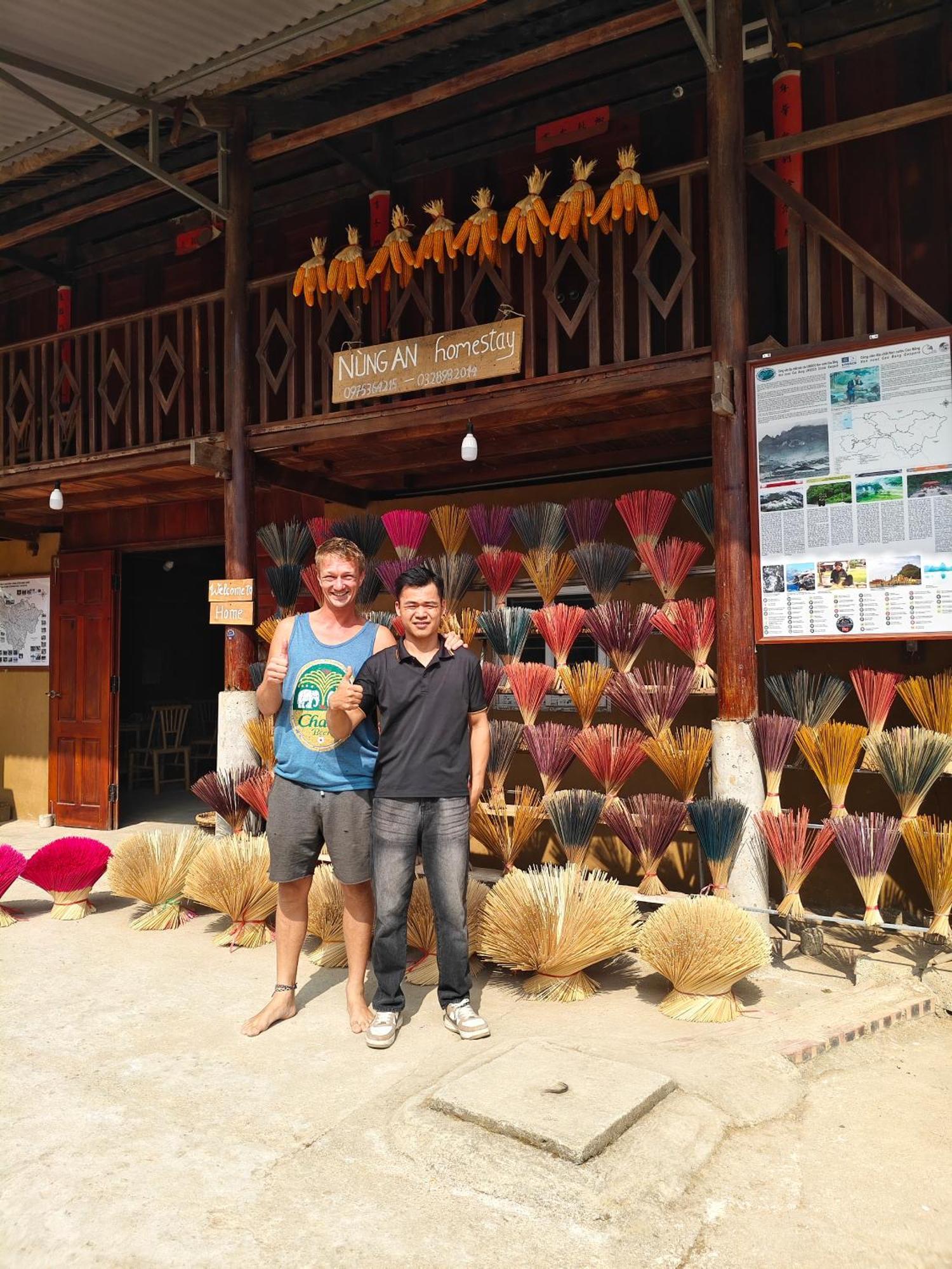 Nung An Homestay Quang Uyen Extérieur photo